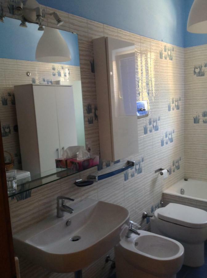 Apartament Luna Wifi Free - Мальчезине Экстерьер фото